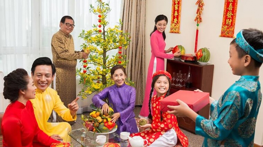 Efforts to keep Lunar New Year holiday alive